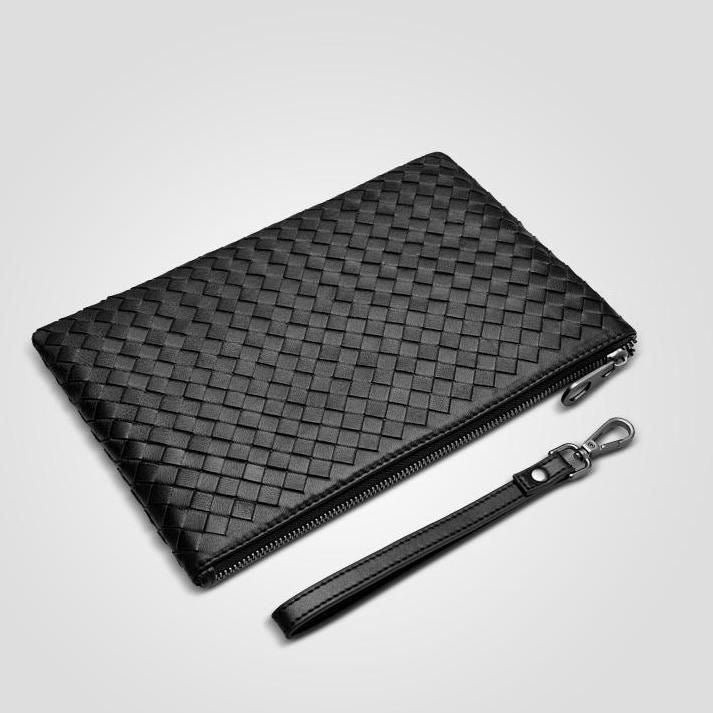Pochette en cuir tressé